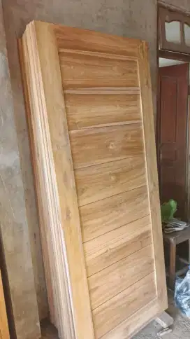Jual daun pintu bahan kayu mahoni dan jati