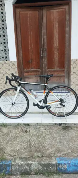 Polygon Strattos 3