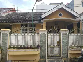 Dijual cepat rumah di komplek poncol baru jakasampurna bekasi