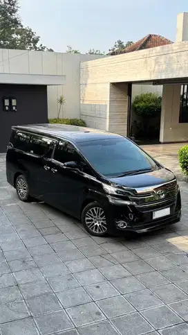 JUAL TOYOTA VELLFIRE 2.5 G KM 79 rb LOW KM TERAWAT