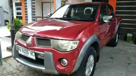 Strada triton double cabin 4x4