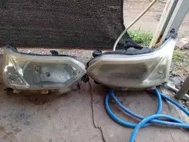 Dijual headlamp lampu depan avanza 2016-2018