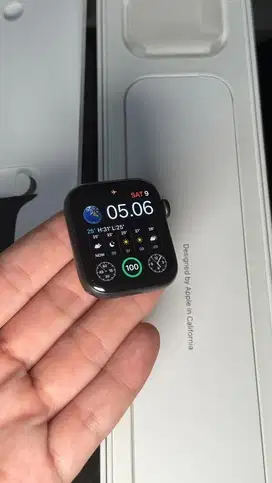 Apple watch iWatch SE Space Gray 44mm