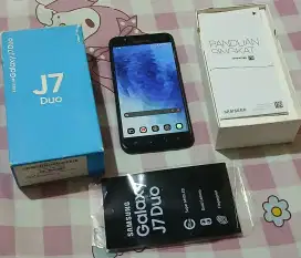 Samsung J7 DUO  3/32  removable battery super amoled mulusss