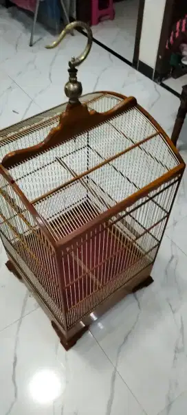 Di jual sangkar burung