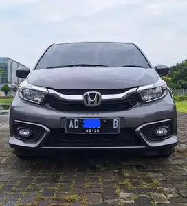BRIO ABU ABU MET MATIK 2021 KM 40RBAN
ASLI AD SOLO SURAKARTA