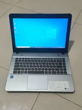 Laptop ASUS X441MA Intel N4000 / 4GB / 1TB / Layar 14 / Mulus /Normal