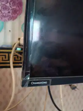 dijual TV 50 inchi merk Changhong kondisi cuma suara tidak ada gambar