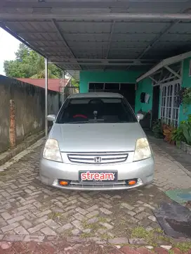 Stream 1.7 AT 2002 minibus 3 baris good condition