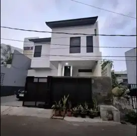 MURAH BANGET ‼️ RUMAH MEWAH DI KAYUMAS - RAWAMANGUN