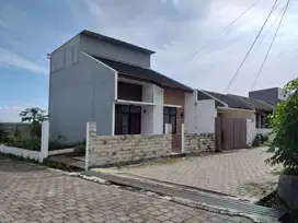 Rumah 2 Lt. Type 78/78 Cantik Strategis Full Akses Soreang Bandung