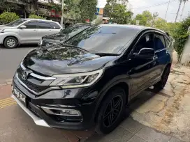 Crv prestige 2.4 sunroof th 2015 siap pakai