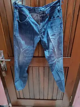 Celana Jeans Wrangler Size 30 Ori
