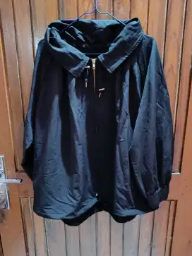 Jaket Wanita Ukuran M fit L