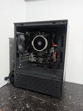 PC Ryzen 3 2200G 8GB 512GB