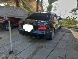 Dijual Mobil Mercy Mercedes-Benz C230 AMG Sport 2007- 80JT NEGO