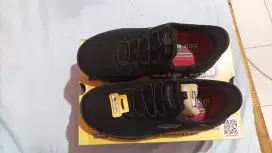 Skchers slip ins work footwear