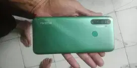 realme 5i 4/64 batangan ada minus dikit