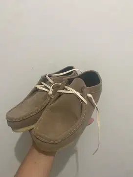 Sepatu clarks local brand