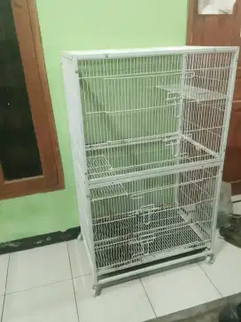 Kandang besi 2 tingkat