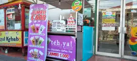 Jaga stand minuman UMKM