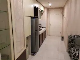 Disewakan apartemen Trillium depan Surabaya Plaza