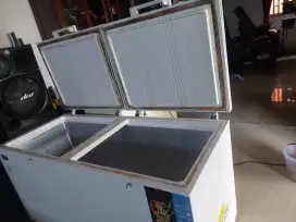 Dijual freezeer 500liter lokasi binjai barat