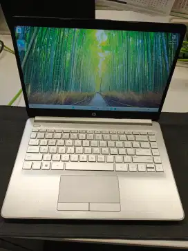 Laptop HP 14s-cf0081TX