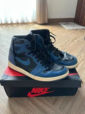 Dijual NIKE AIR JORDAN 1 RETRO HIGH DARK MARINA