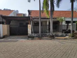 Rumah Tenggilis Murah Hitung Tanah Cocok Investor