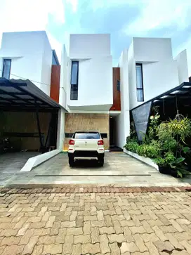 Rumah modern minimalis di Pondok Kelapa Jaktim