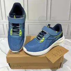 Diadora Jr size 35 original Sport Station