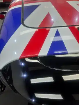 Karyawan Steam Mobil