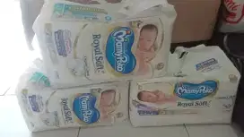 Pampers Mamy Poko royal soft NB