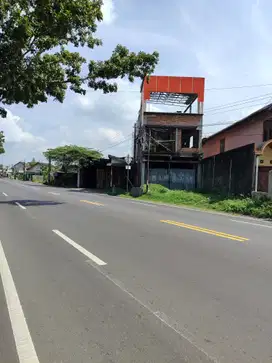 Jual Tanah Pinggir Jl Wates km7 Gamping Sleman bonus bangunan