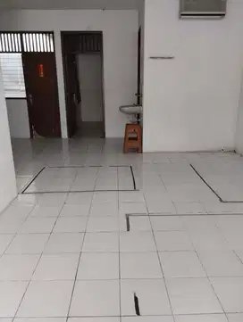 Dijual Murah  Rumah Sunter dalam komplek2 lantai