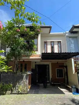 dijual rumah minimalis lantai 2 lokasi muding kerobokan