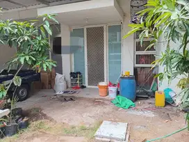 Disewakan rumah east coast park pakuwon city