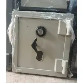 BRANKAS BRANGKAS PRIORITY 60CM TAHAN API