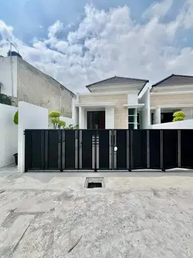 RUMAH BARU LIMASAN MODERN DI TEPI JALAN ASPAL WEDOMARTANI NGEMPLAK
