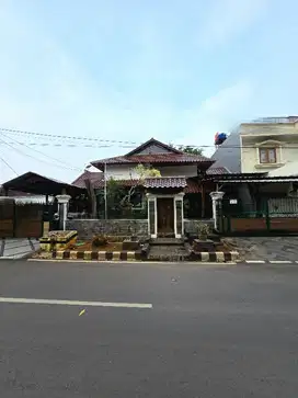 Turun Harga jual rumah hitung tanah dalam komplek di pondok kelapa