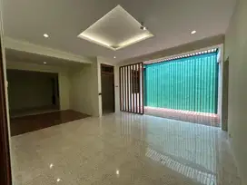 Rumah 2 lantai di Kayu Putih, Jakarta Timur.