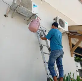 Service kulkas AC mesin cuci pompa air Pasang ac