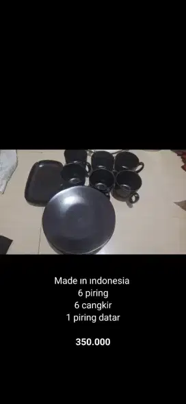 Piring set untuk 6 orang
