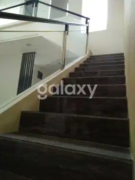 DIJUAL RUMAH NEW GRESS DI NGINDEN INTAN