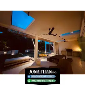 For sale Luxurious Newly Renovated Villa for Sale in Pererenan - VSJE