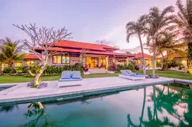 FREEHOLD VILLA ON 20.6 ARE WITH STUNNING VIEWS