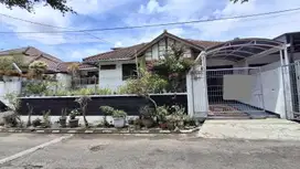 Rumah Komplek Bumi Prima Cibabat dkt Pusat Kota Cimahi LT Besar SHM