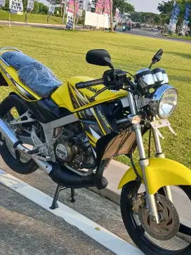 Kawasaki ninnja SS kuning