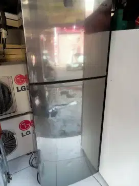 Kulkas 2 pintu samsung